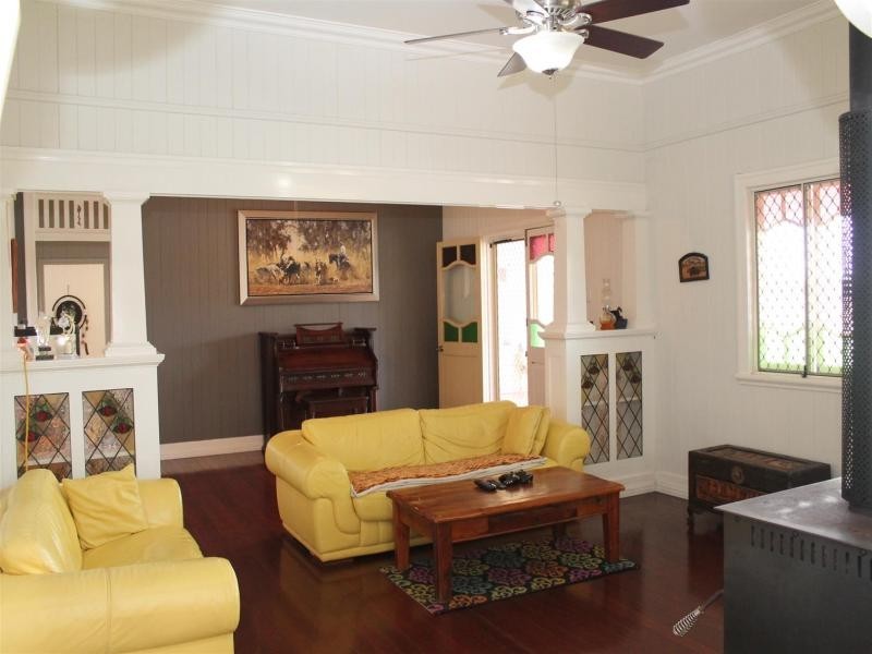 439 Haigslea-Amberley Rd, Walloon QLD 4306