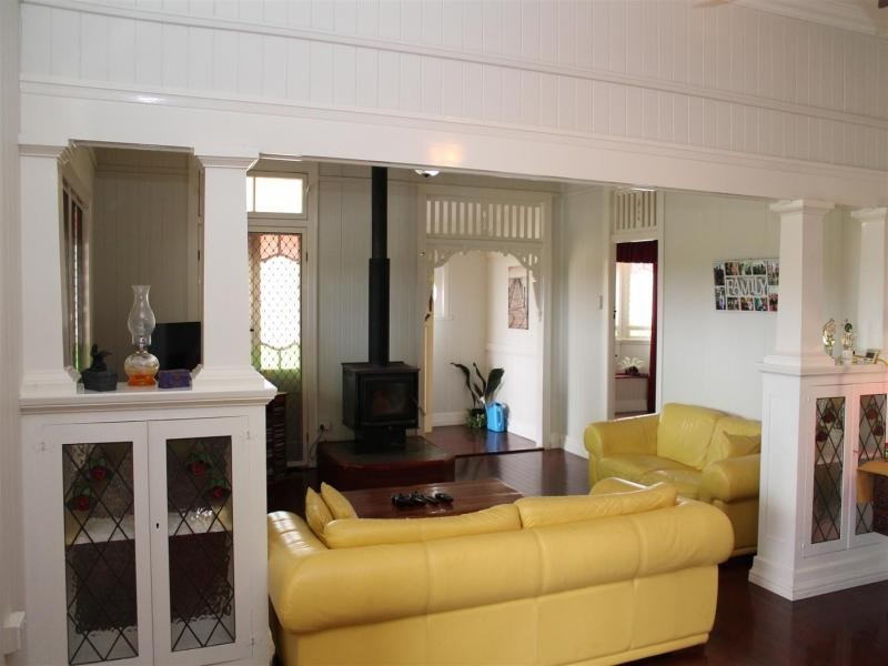 439 Haigslea-Amberley Rd, Walloon QLD 4306