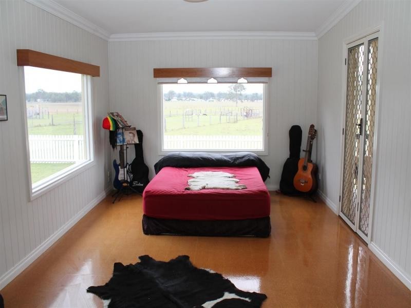 439 Haigslea-Amberley Rd, Walloon QLD 4306
