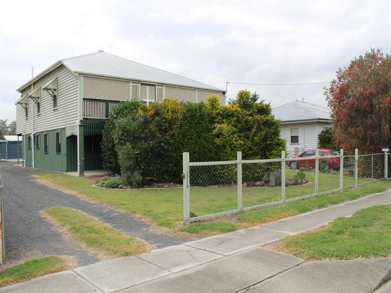 31 Matthew Street, Rosewood QLD 4340