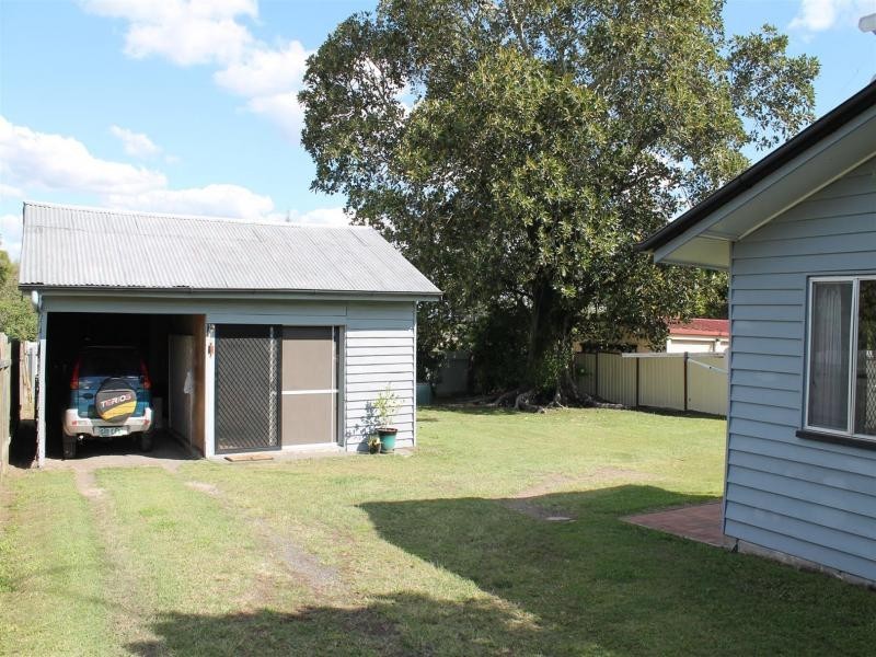 12 Ahearn Street, Rosewood QLD 4340
