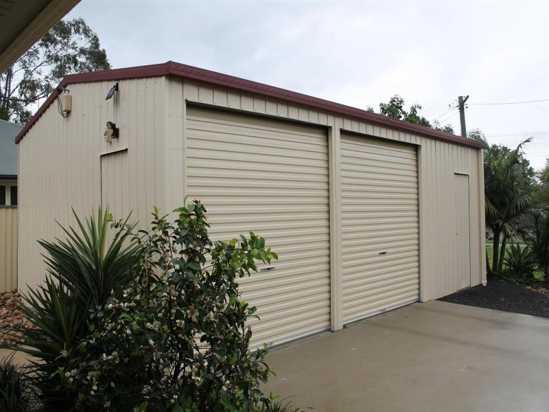 7 Sharp Lane, Walloon QLD 4306