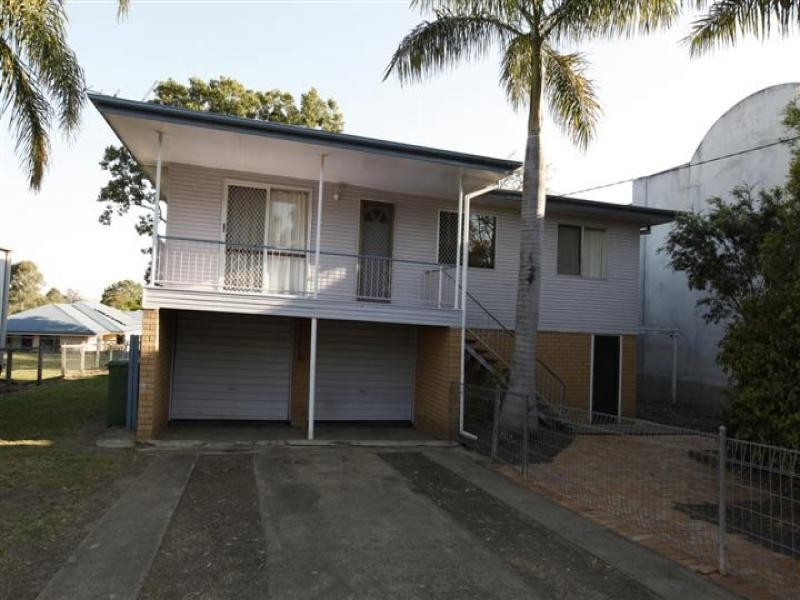 6 Queen Street, Walloon QLD 4306