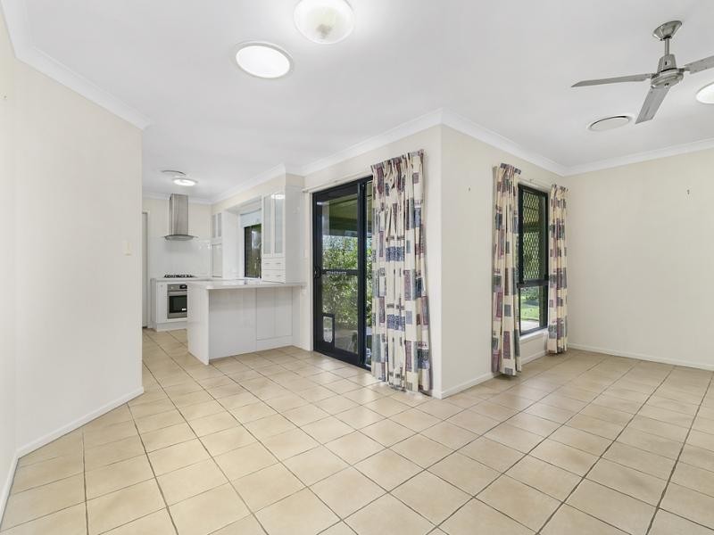 27 Dellvene Crescent, Rosewood QLD 4340