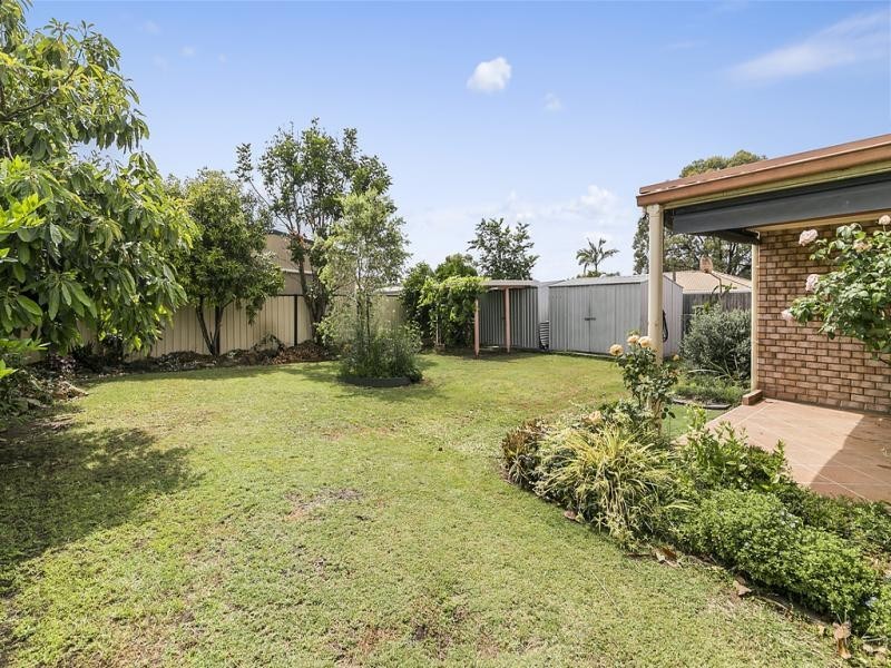 27 Dellvene Crescent, Rosewood QLD 4340