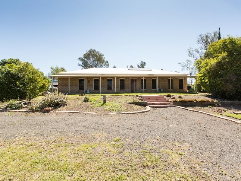 22 Ashleigh Court, Walloon QLD 4306
