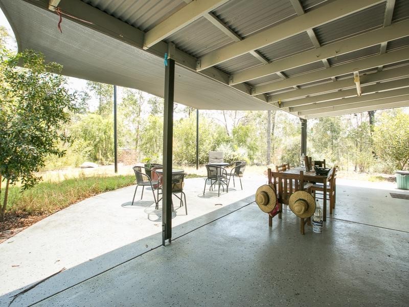 48 James Rd, Pine Mountain QLD 4306