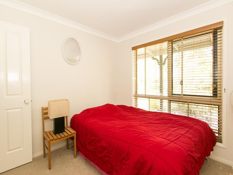 48 James Rd, Pine Mountain QLD 4306