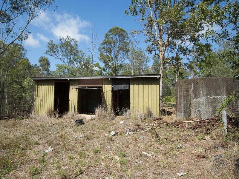 65 James Rd, Pine Mountain QLD 4306