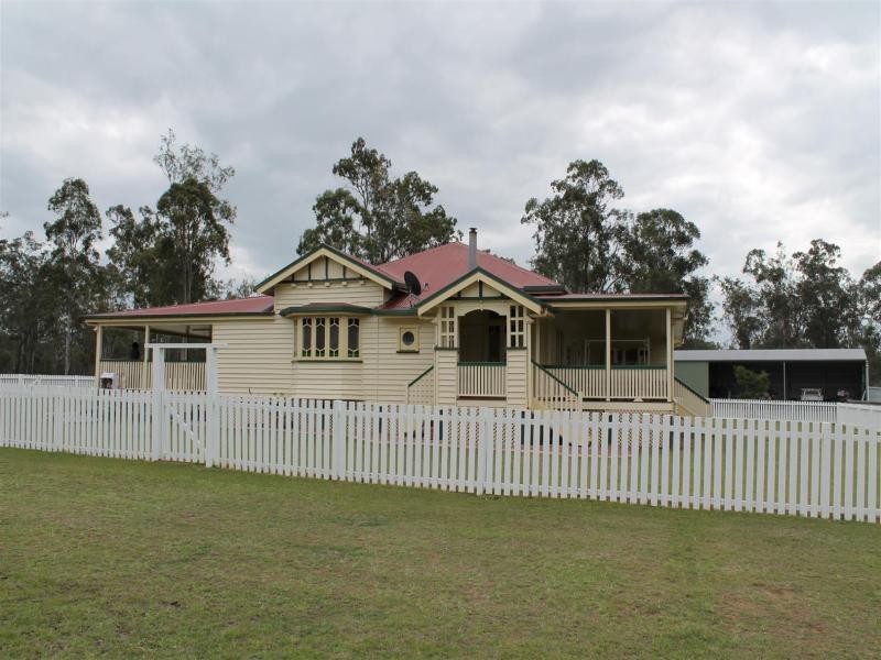 439 Haigslea-Amberley Road, Walloon QLD 4306