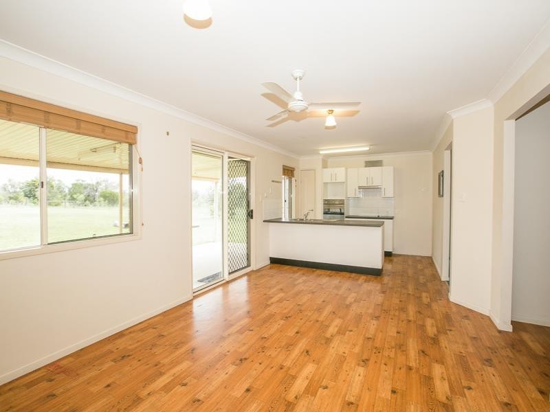 124-126 Pindari Dr, Mount Marrow QLD 4306