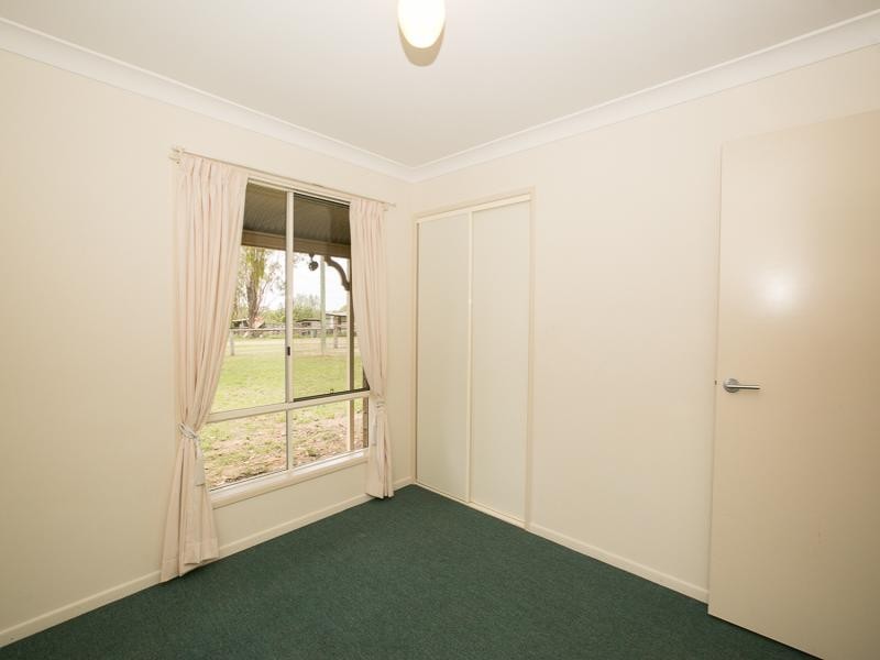 124-126 Pindari Dr, Mount Marrow QLD 4306