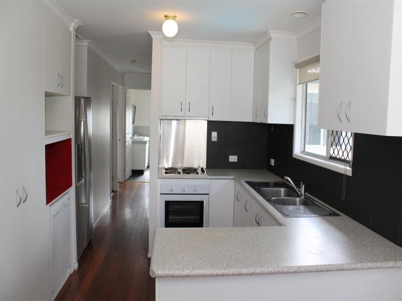 14 Ahearn St, Rosewood QLD 4340