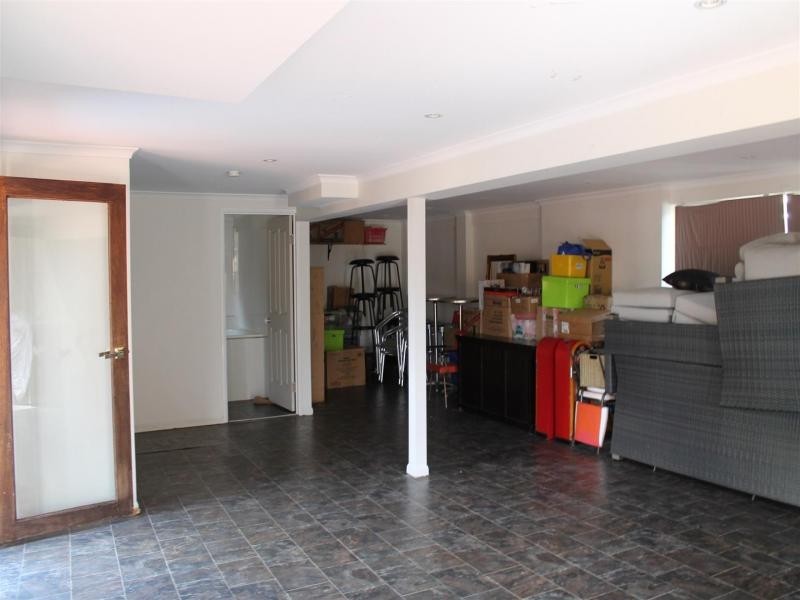 14 Ahearn St, Rosewood QLD 4340