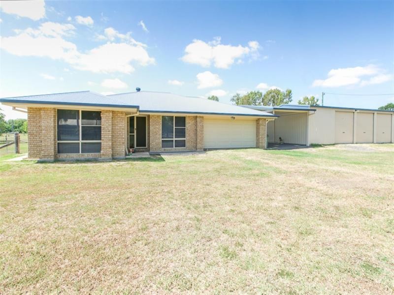 17 Adelong Ave, Thagoona QLD 4306