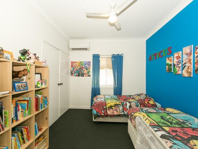 1 Honeysuckle Ct, Walloon QLD 4306