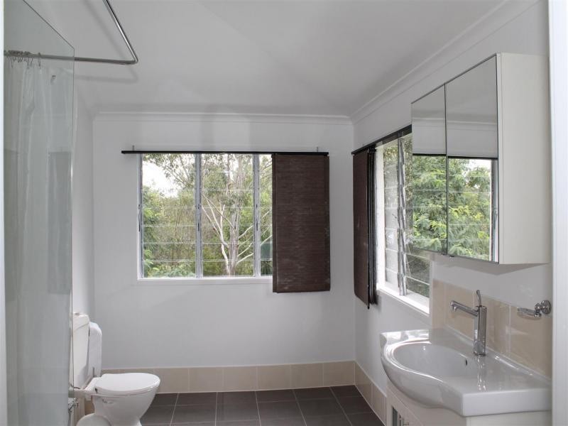 114-122 Kahler Rd, Ironbark QLD 4306