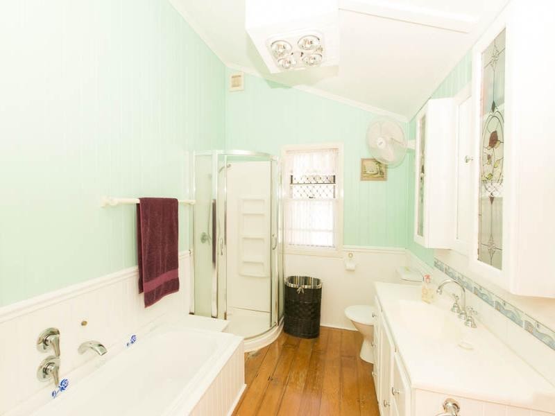 54 Albert St, Rosewood QLD 4340