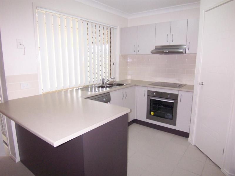 10 Claydon Pl, Rosewood QLD 4340