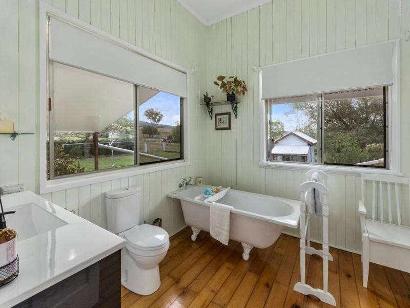 61-97 Henderson Rd, Lanefield QLD 4340