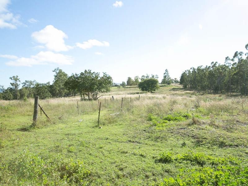 65 Cob Ln, Ebenezer QLD 4340