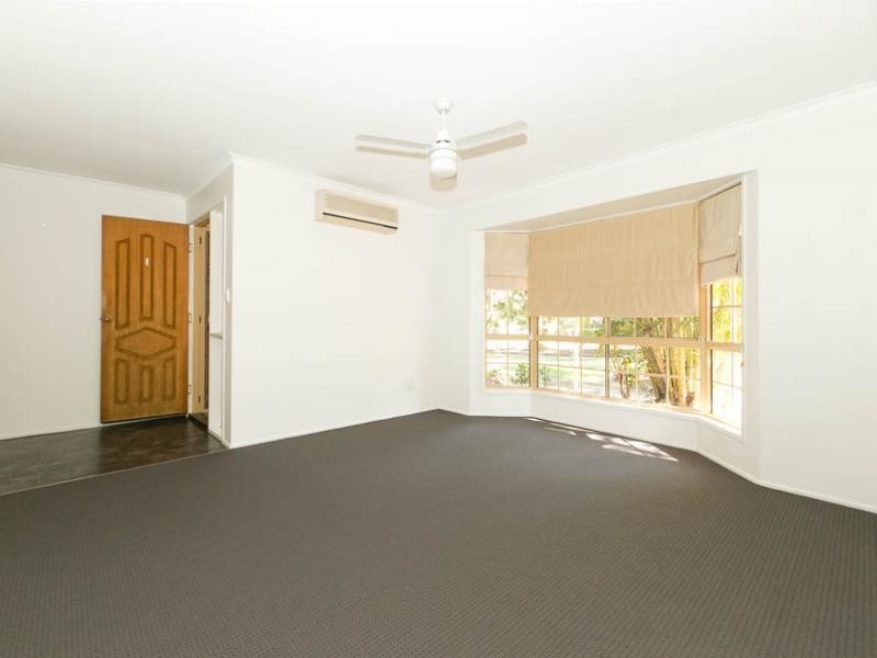 25 Farrell Dr, Walloon QLD 4306