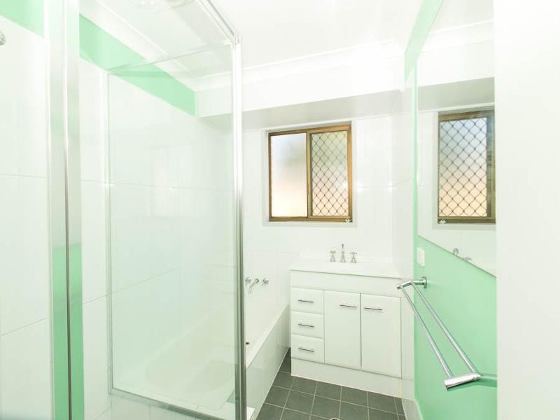 5 Pender Street, North Ipswich QLD 4305