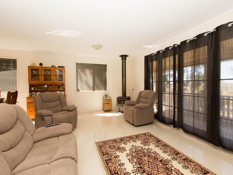 127 Edmond Street, Marburg QLD 4346