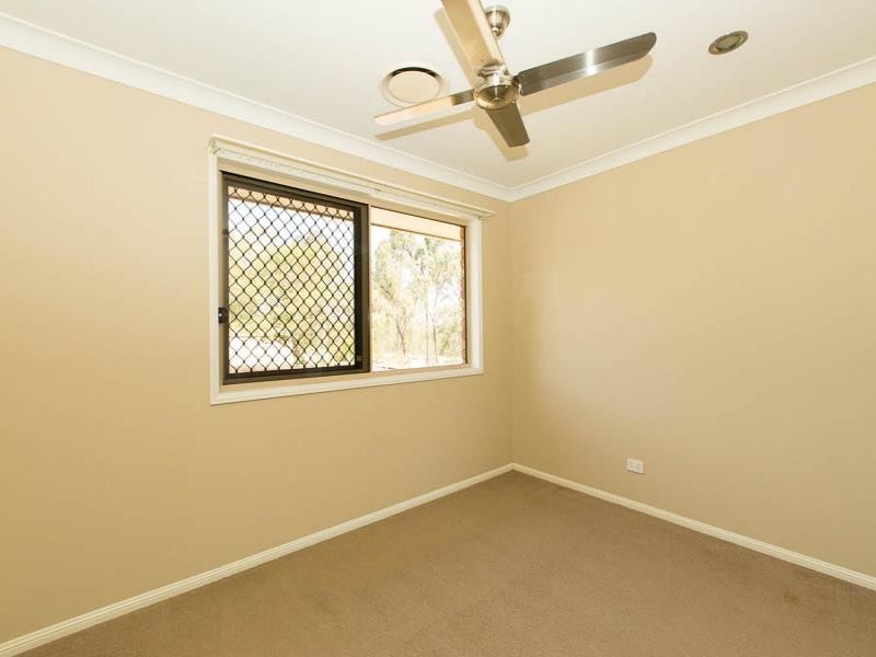 42 Glencoe Place, Thagoona QLD 4306