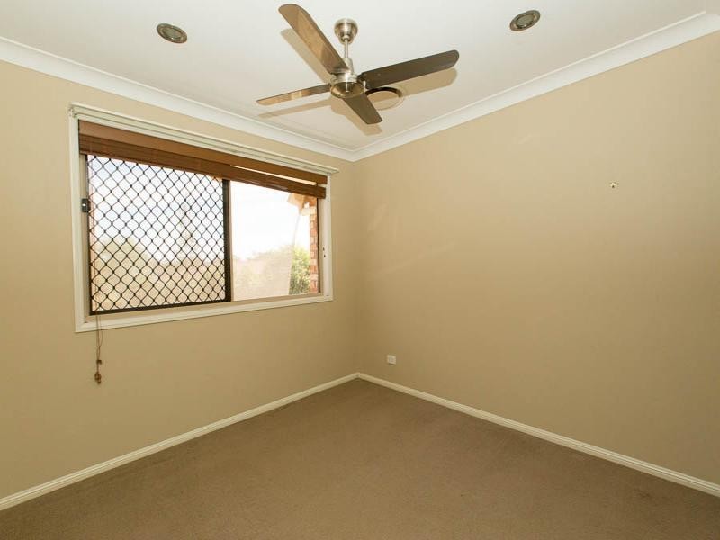 42 Glencoe Place, Thagoona QLD 4306