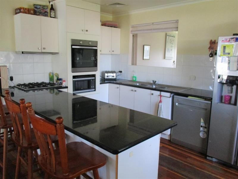 15 Yates Street, Rosewood QLD 4340