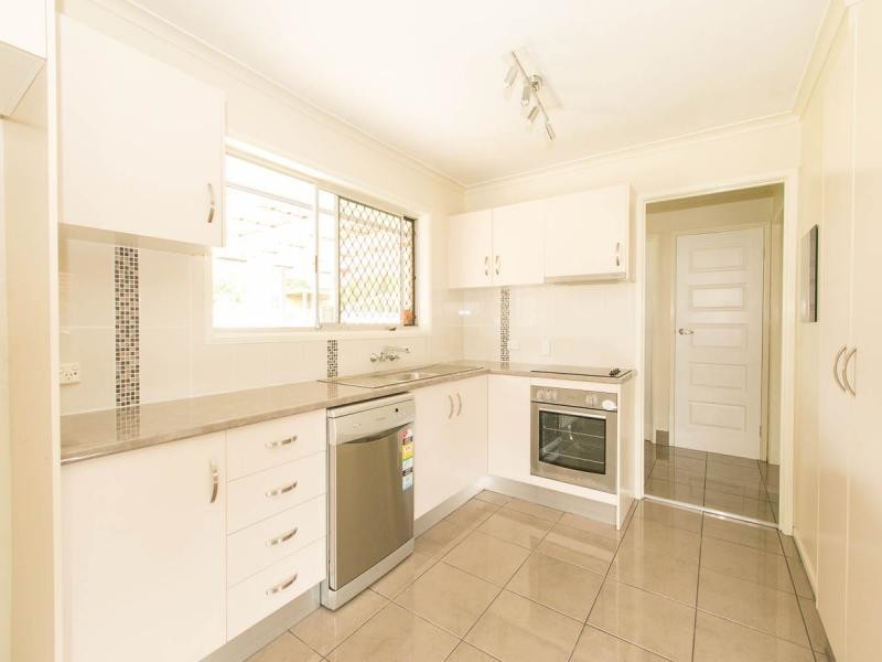 12 Kingsley Street, Walloon QLD 4306