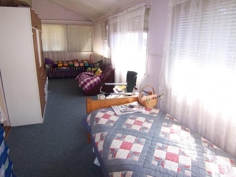 6 Walloon Road, Rosewood QLD 4340