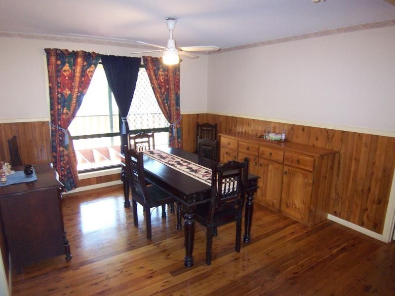 15 Lexcen Crt, Kensington Grove QLD 4341