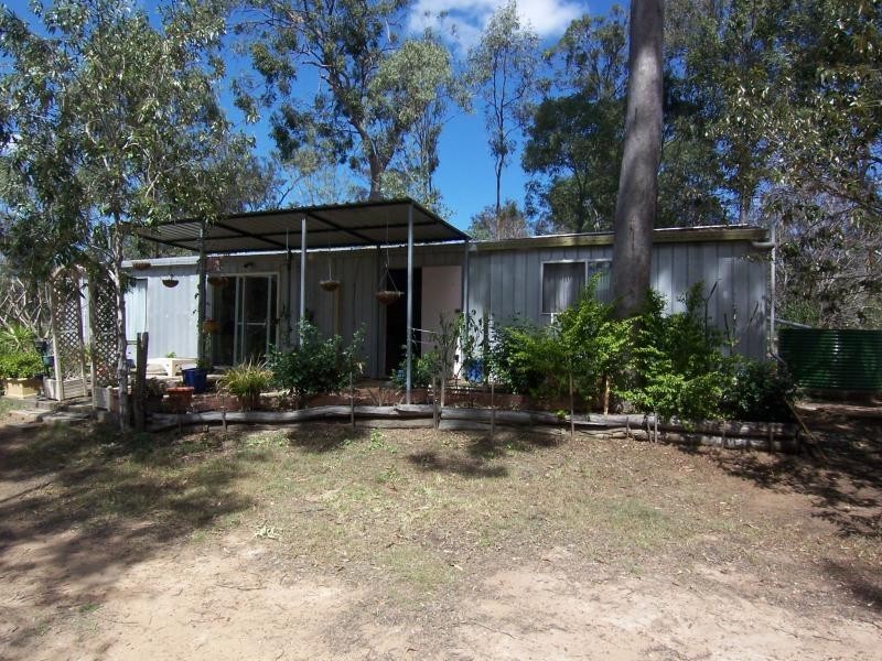 15 Lexcen Crt, Kensington Grove QLD 4341