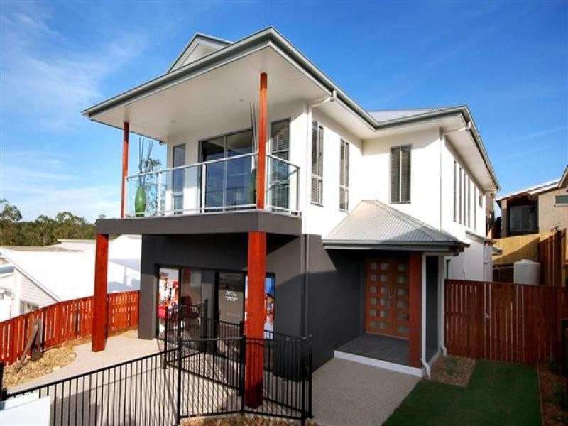 17 Waratah Cr, Springfield Lakes QLD 4300