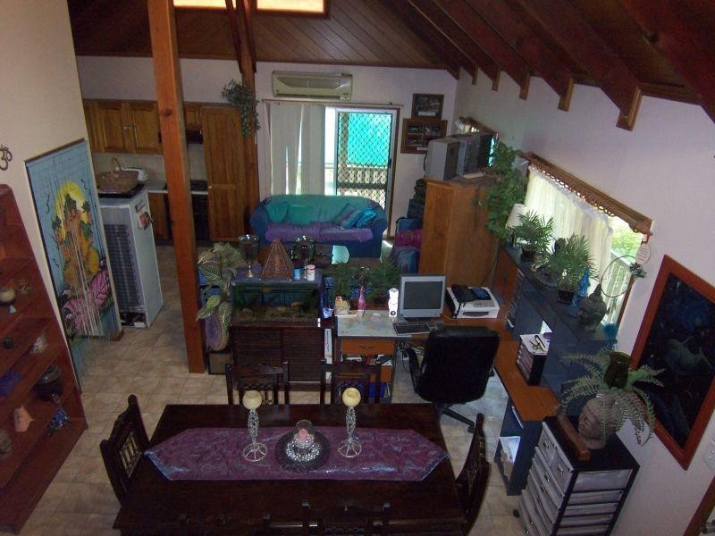 9 Anthonys Rd, Walloon QLD 4306