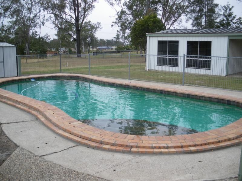 Thagoona QLD 4306