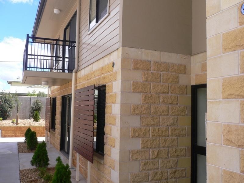 Kearneys Spring QLD 4350