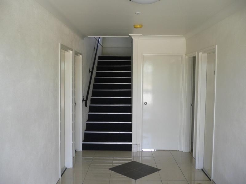 Kearneys Spring QLD 4350