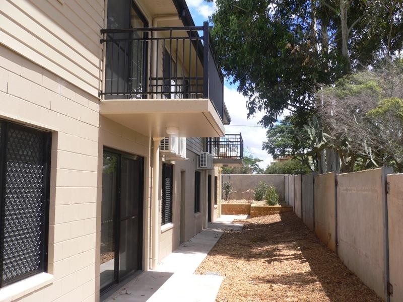 Kearneys Spring QLD 4350