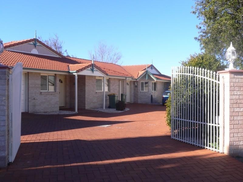 Kearneys Spring QLD 4350