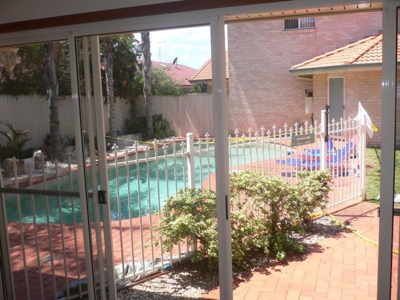 Kearneys Spring QLD 4350