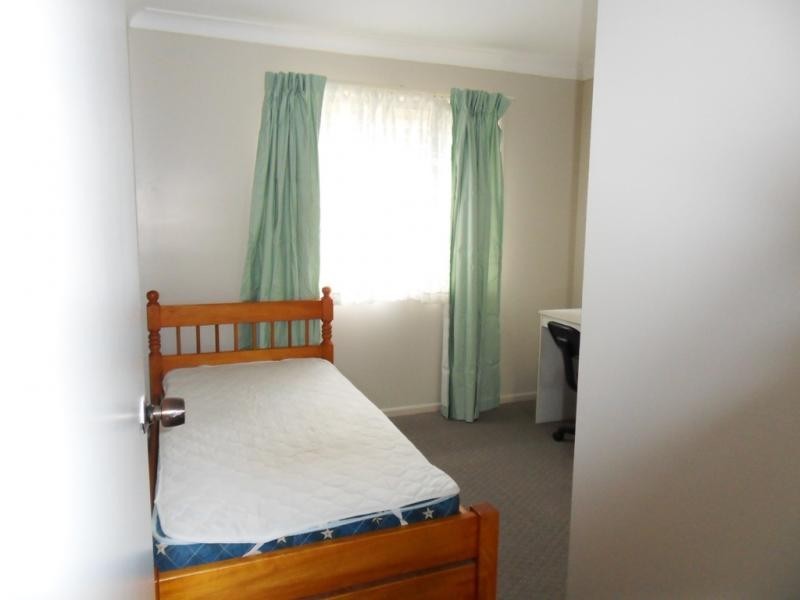 Kearneys Spring QLD 4350