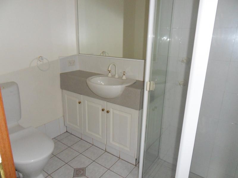 Kearneys Spring QLD 4350