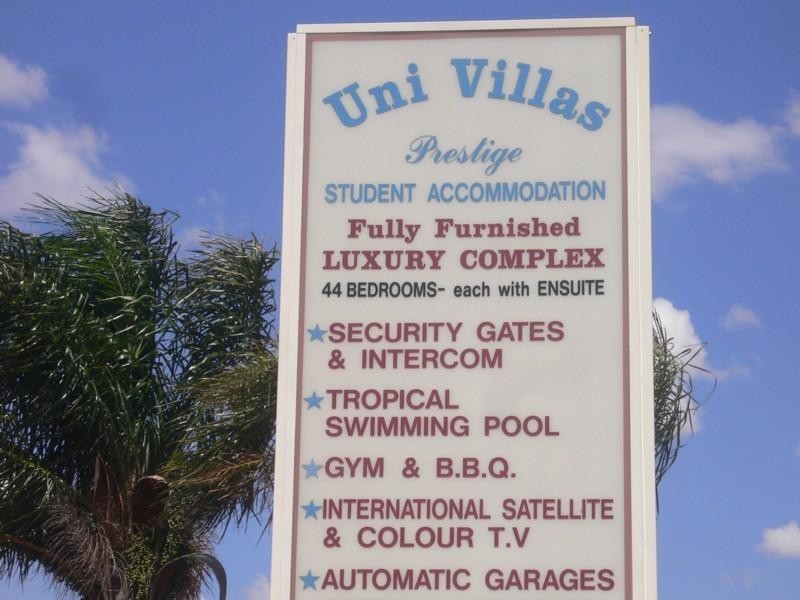 Kearneys Spring QLD 4350