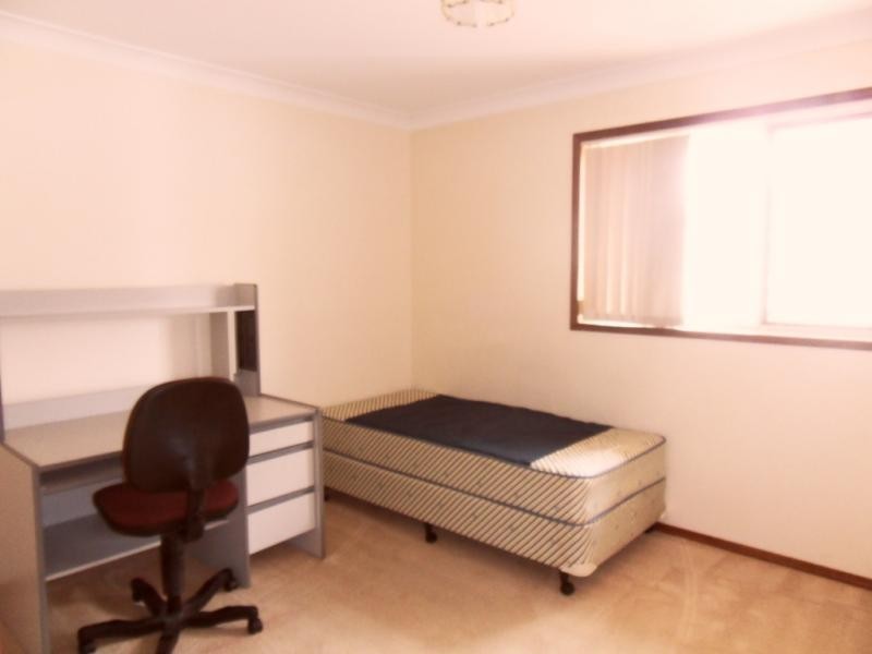 Kearneys Spring QLD 4350