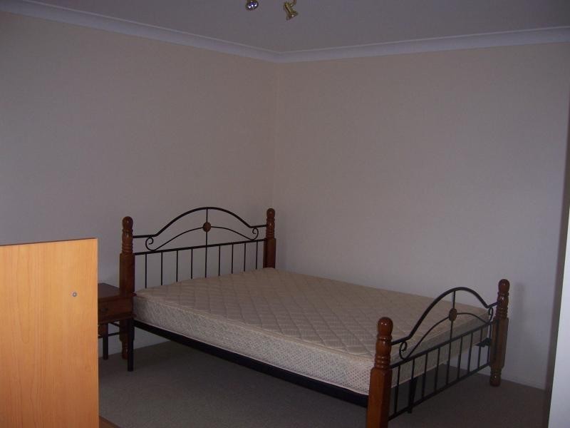 Kearneys Spring QLD 4350