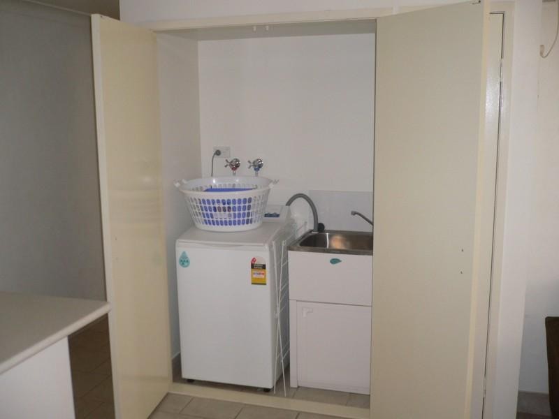 Kearneys Spring QLD 4350