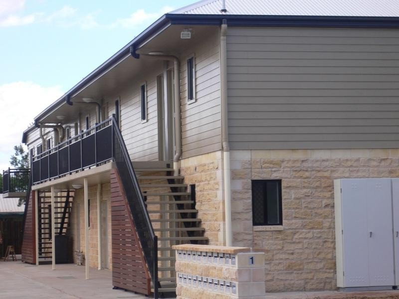 Kearneys Spring QLD 4350